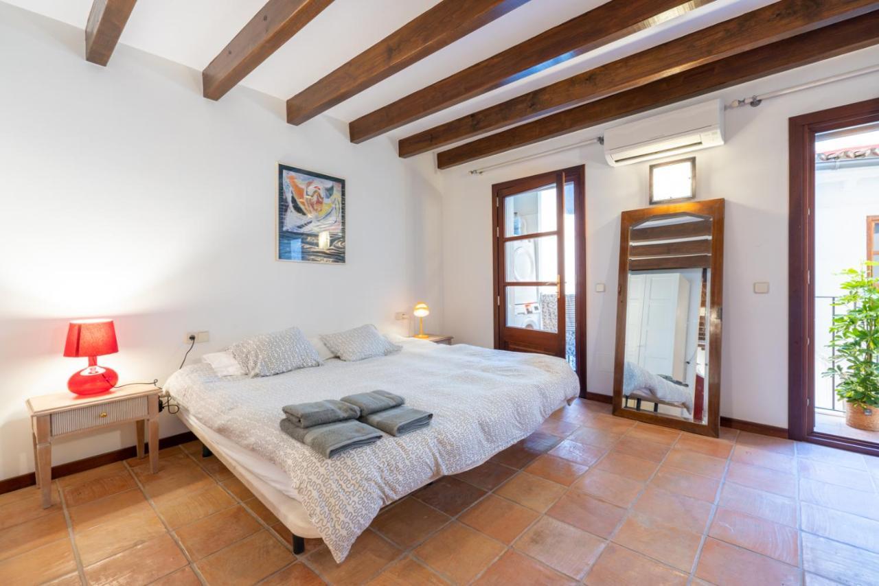 Poc A Poc Suites Пальма-де-Майорка Экстерьер фото